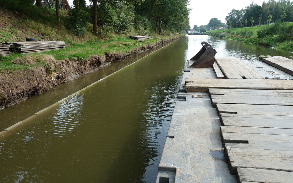 Betonnen damwand Verlengde Hoogeveensche Vaart